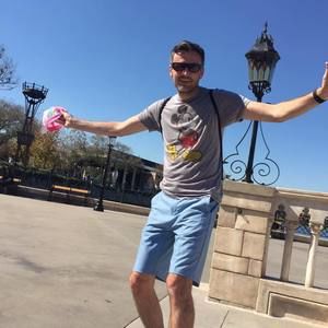 Meet your Posher, Steve